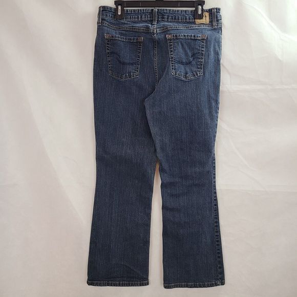Levi Signature Women's (16 Short) At Waist Bootcut Blue Denim Jeans (34 x 28.5) - Picture 4 of 10
